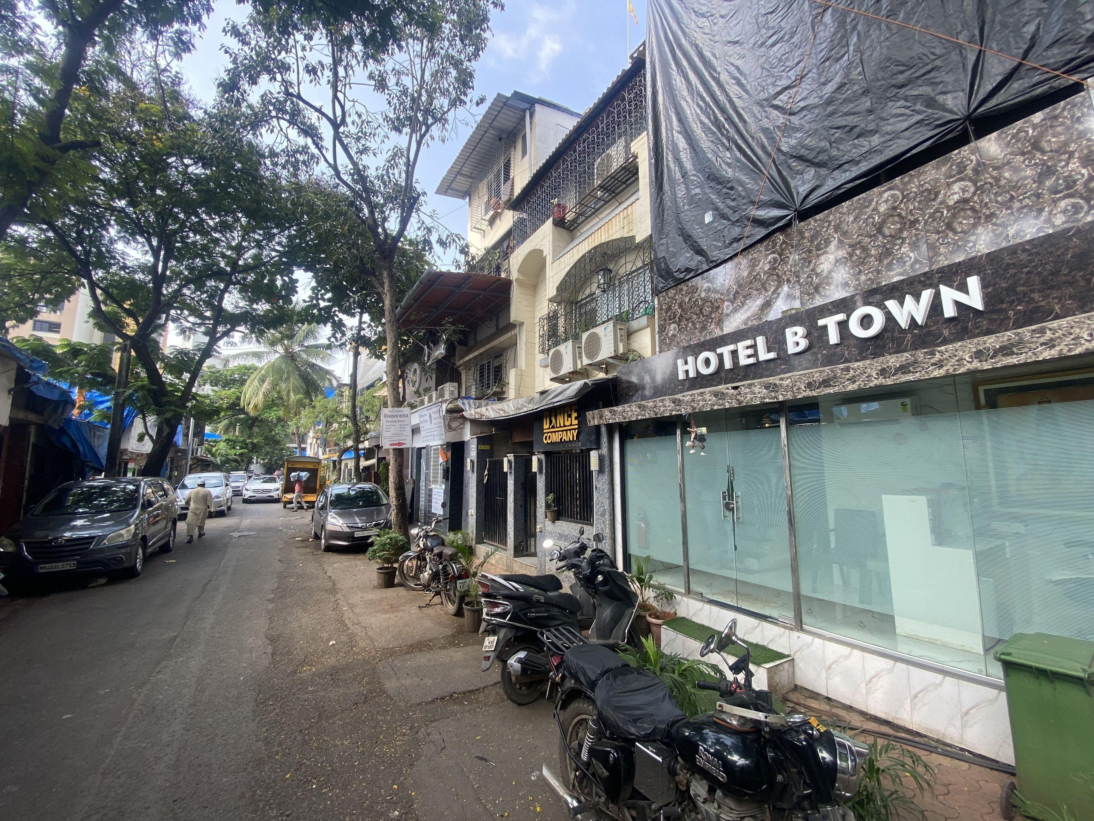 The B Town Hotel - Mumbai, Mumbai